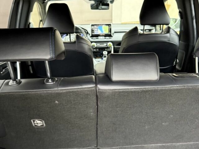 Сірий Тойота РАВ 4, об'ємом двигуна 2.5 л та пробігом 90 тис. км за 32500 $, фото 13 на Automoto.ua