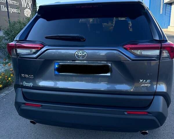 Сірий Тойота РАВ 4, об'ємом двигуна 2.49 л та пробігом 131 тис. км за 26000 $, фото 17 на Automoto.ua