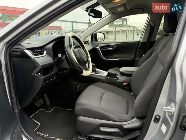 Сірий Тойота РАВ 4, об'ємом двигуна 2.49 л та пробігом 137 тис. км за 28990 $, фото 11 на Automoto.ua