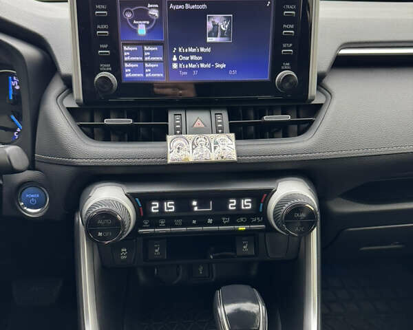 Серый Тойота РАВ 4, объемом двигателя 2.49 л и пробегом 118 тыс. км за 29500 $, фото 8 на Automoto.ua