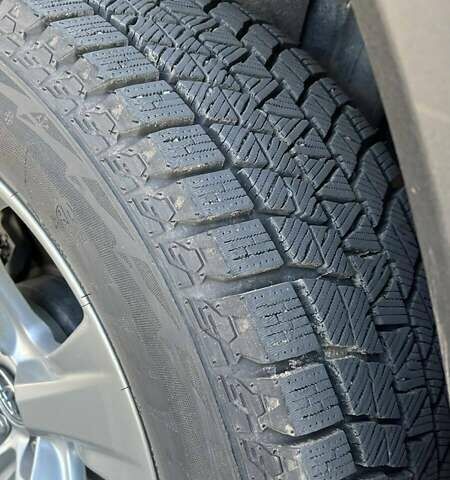 Серый Тойота РАВ 4, объемом двигателя 2.49 л и пробегом 57 тыс. км за 27000 $, фото 15 на Automoto.ua