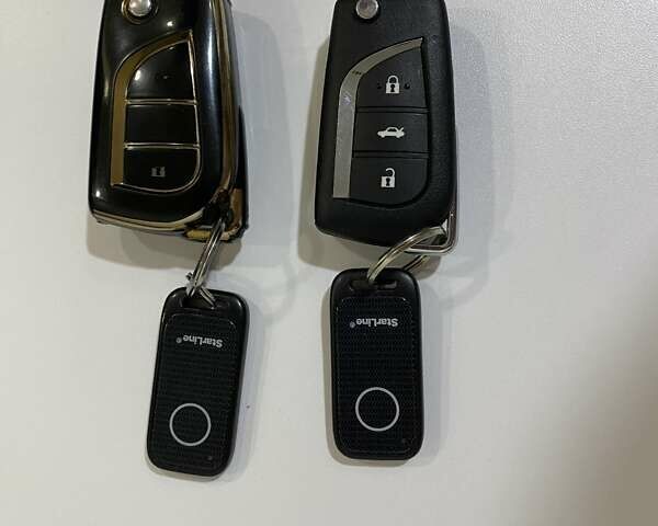 Сірий Тойота РАВ 4, об'ємом двигуна 2.49 л та пробігом 131 тис. км за 26000 $, фото 6 на Automoto.ua