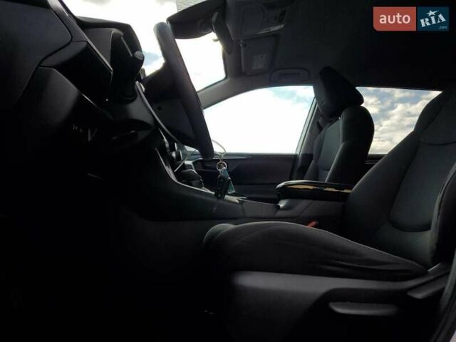 Серый Тойота РАВ 4, объемом двигателя 2.49 л и пробегом 89 тыс. км за 8300 $, фото 6 на Automoto.ua