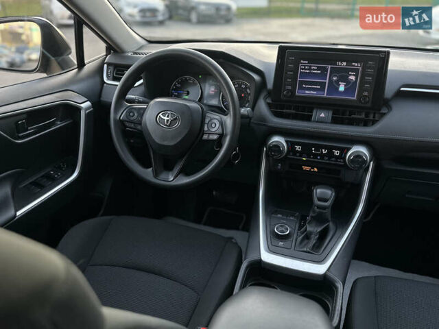 Серый Тойота РАВ 4, объемом двигателя 2.49 л и пробегом 123 тыс. км за 31999 $, фото 33 на Automoto.ua