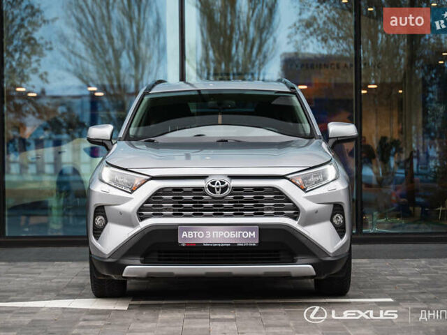 Сірий Тойота РАВ 4, об'ємом двигуна 1.99 л та пробігом 92 тис. км за 23500 $, фото 3 на Automoto.ua
