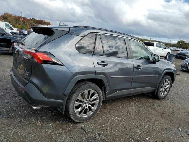 Сірий Тойота РАВ 4, об'ємом двигуна 2.5 л та пробігом 150 тис. км за 9000 $, фото 2 на Automoto.ua