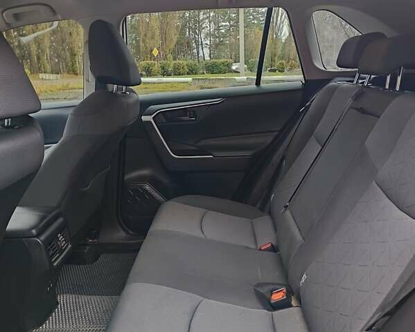 Серый Тойота РАВ 4, объемом двигателя 1.99 л и пробегом 104 тыс. км за 23000 $, фото 14 на Automoto.ua