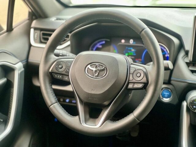 Сірий Тойота РАВ 4, об'ємом двигуна 2.5 л та пробігом 149 тис. км за 33500 $, фото 3 на Automoto.ua