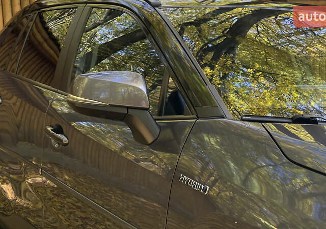 Серый Тойота РАВ 4, объемом двигателя 2.49 л и пробегом 120 тыс. км за 35600 $, фото 2 на Automoto.ua