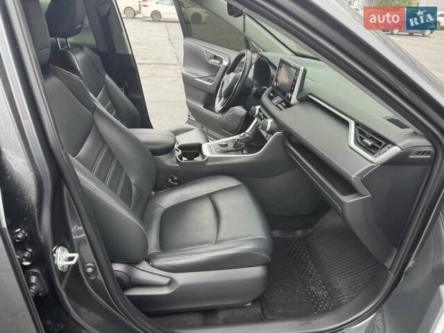 Серый Тойота РАВ 4, объемом двигателя 1.99 л и пробегом 102 тыс. км за 29200 $, фото 11 на Automoto.ua