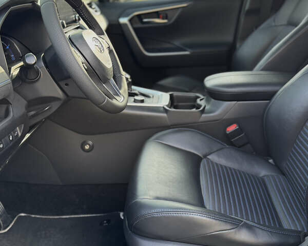 Серый Тойота РАВ 4, объемом двигателя 2.49 л и пробегом 158 тыс. км за 29999 $, фото 27 на Automoto.ua