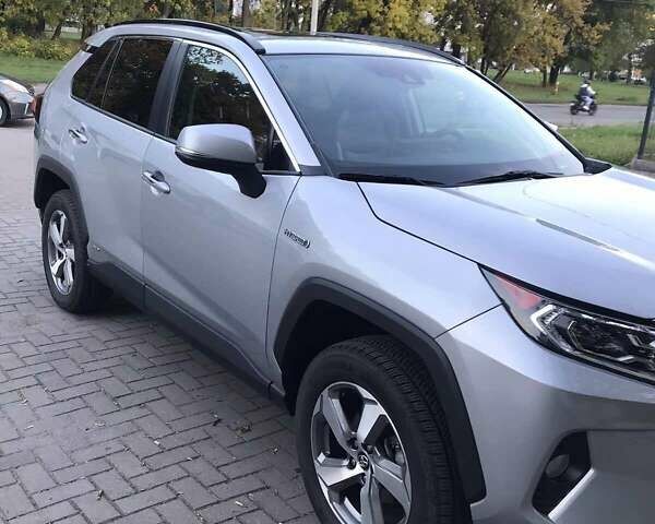 Сірий Тойота РАВ 4, об'ємом двигуна 2.49 л та пробігом 73 тис. км за 32300 $, фото 2 на Automoto.ua