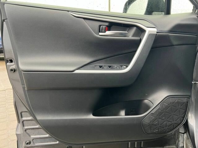 Сірий Тойота РАВ 4, об'ємом двигуна 2.5 л та пробігом 89 тис. км за 32690 $, фото 15 на Automoto.ua