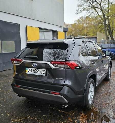 Серый Тойота РАВ 4, объемом двигателя 2.5 л и пробегом 98 тыс. км за 30500 $, фото 2 на Automoto.ua