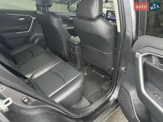 Серый Тойота РАВ 4, объемом двигателя 1.99 л и пробегом 102 тыс. км за 29200 $, фото 14 на Automoto.ua