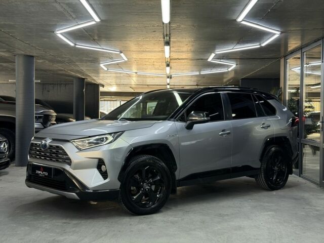 Сірий Тойота РАВ 4, об'ємом двигуна 2.5 л та пробігом 139 тис. км за 30900 $, фото 6 на Automoto.ua