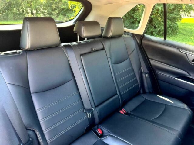 Сірий Тойота РАВ 4, об'ємом двигуна 2 л та пробігом 40 тис. км за 16000 $, фото 11 на Automoto.ua