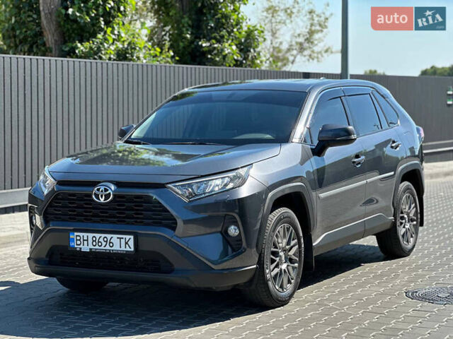 Серый Тойота РАВ 4, объемом двигателя 1.99 л и пробегом 94 тыс. км за 23999 $, фото 3 на Automoto.ua
