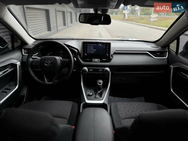 Серый Тойота РАВ 4, объемом двигателя 1.99 л и пробегом 204 тыс. км за 23500 $, фото 10 на Automoto.ua