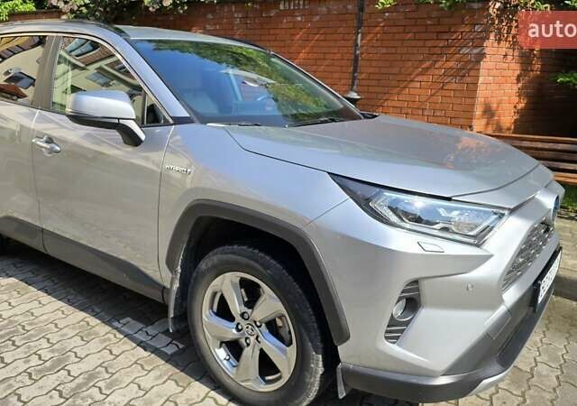 Сірий Тойота РАВ 4, об'ємом двигуна 2.49 л та пробігом 61 тис. км за 38200 $, фото 5 на Automoto.ua