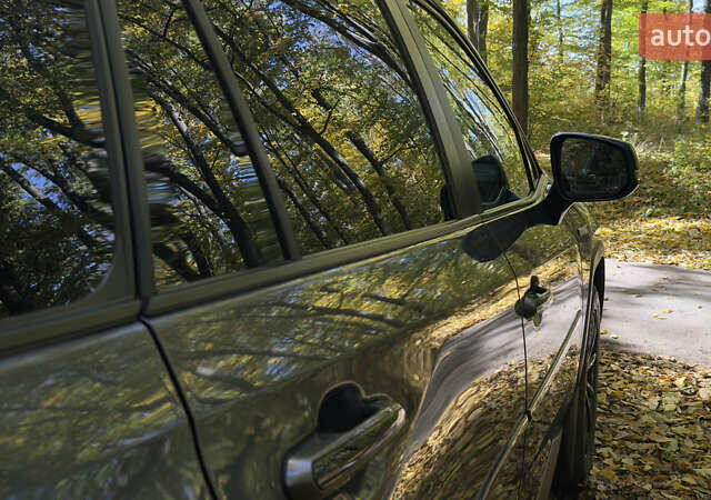 Серый Тойота РАВ 4, объемом двигателя 2.49 л и пробегом 120 тыс. км за 35600 $, фото 10 на Automoto.ua