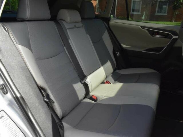 Серый Тойота РАВ 4, объемом двигателя 2.5 л и пробегом 39 тыс. км за 9600 $, фото 11 на Automoto.ua