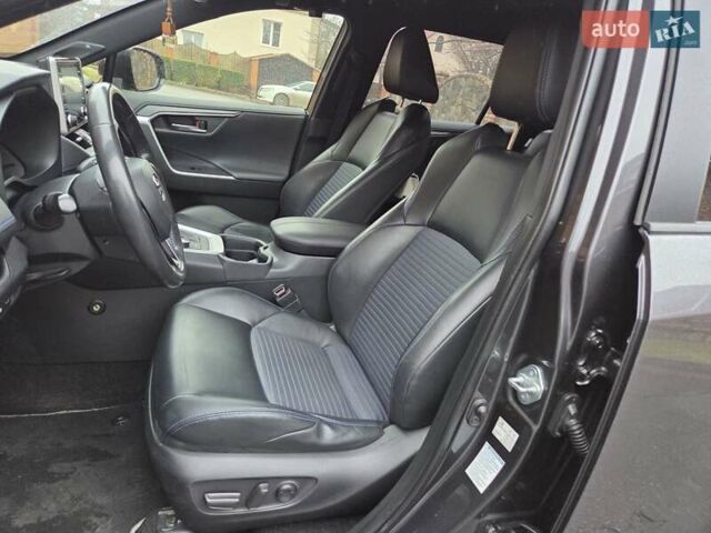 Серый Тойота РАВ 4, объемом двигателя 2.5 л и пробегом 55 тыс. км за 36900 $, фото 16 на Automoto.ua