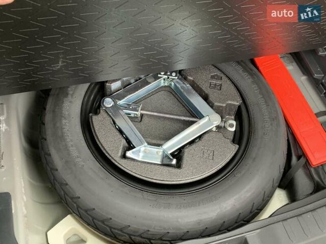 Серый Тойота РАВ 4, объемом двигателя 1.99 л и пробегом 25 тыс. км за 26100 $, фото 12 на Automoto.ua