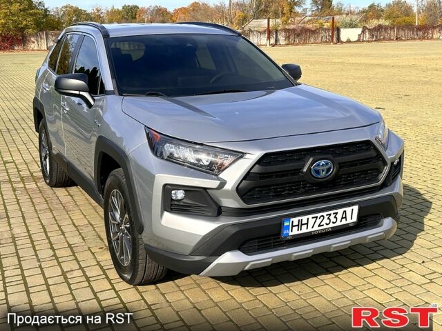 Сірий Тойота РАВ 4, об'ємом двигуна 2.5 л та пробігом 128 тис. км за 28500 $, фото 1 на Automoto.ua