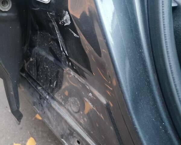 Сірий Тойота РАВ 4, об'ємом двигуна 2.5 л та пробігом 124 тис. км за 15900 $, фото 15 на Automoto.ua