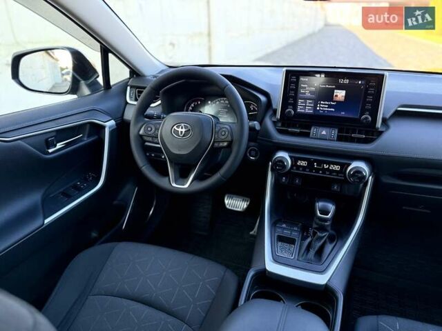 Серый Тойота РАВ 4, объемом двигателя 1.99 л и пробегом 67 тыс. км за 26900 $, фото 24 на Automoto.ua