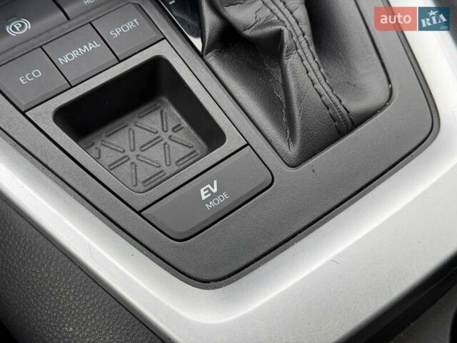 Сірий Тойота РАВ 4, об'ємом двигуна 2.49 л та пробігом 88 тис. км за 28500 $, фото 61 на Automoto.ua