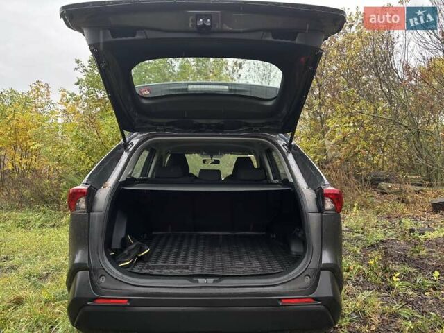 Серый Тойота РАВ 4, объемом двигателя 1.99 л и пробегом 5 тыс. км за 27500 $, фото 9 на Automoto.ua