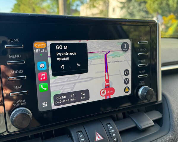 Сірий Тойота РАВ 4, об'ємом двигуна 1.99 л та пробігом 47 тис. км за 27000 $, фото 5 на Automoto.ua