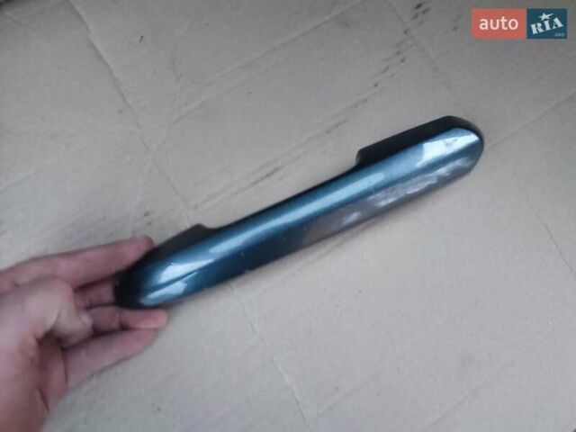 Сірий Тойота РАВ 4, об'ємом двигуна 2.5 л та пробігом 124 тис. км за 15900 $, фото 14 на Automoto.ua