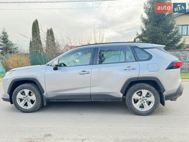 Сірий Тойота РАВ 4, об'ємом двигуна 2.49 л та пробігом 85 тис. км за 31500 $, фото 3 на Automoto.ua