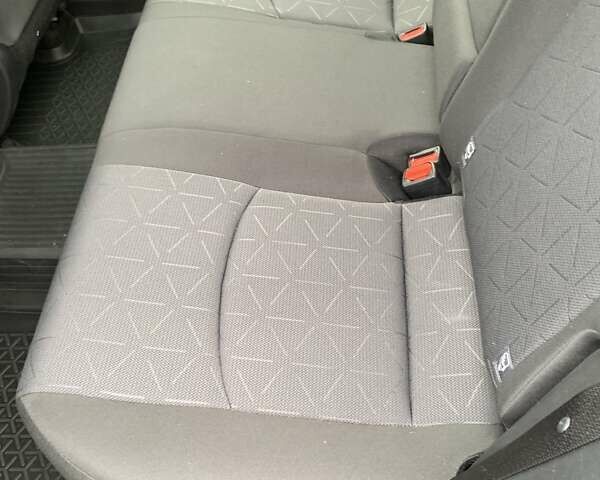 Серый Тойота РАВ 4, объемом двигателя 1.99 л и пробегом 25 тыс. км за 26100 $, фото 25 на Automoto.ua