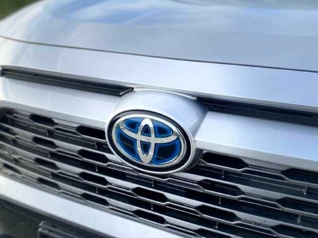 Сірий Тойота РАВ 4, об'ємом двигуна 0 л та пробігом 86 тис. км за 15400 $, фото 10 на Automoto.ua