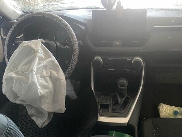 Серый Тойота РАВ 4, объемом двигателя 2.5 л и пробегом 70 тыс. км за 10300 $, фото 1 на Automoto.ua