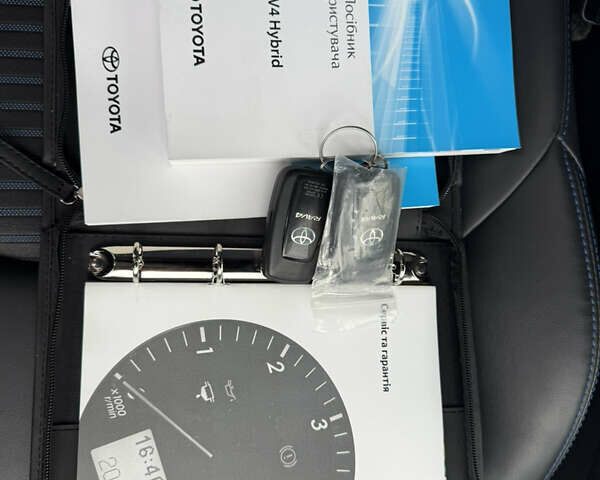 Серый Тойота РАВ 4, объемом двигателя 2.49 л и пробегом 195 тыс. км за 28850 $, фото 30 на Automoto.ua