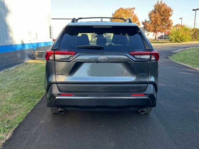 Сірий Тойота РАВ 4, об'ємом двигуна 2.5 л та пробігом 31 тис. км за 15500 $, фото 4 на Automoto.ua