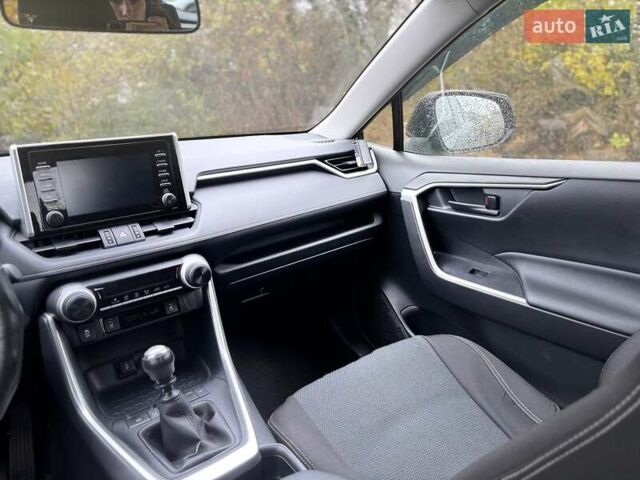 Серый Тойота РАВ 4, объемом двигателя 1.99 л и пробегом 5 тыс. км за 27500 $, фото 16 на Automoto.ua