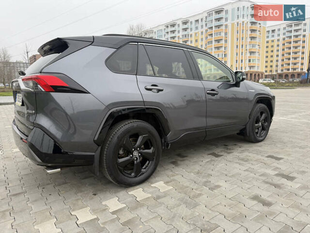 Серый Тойота РАВ 4, объемом двигателя 2.49 л и пробегом 195 тыс. км за 28850 $, фото 3 на Automoto.ua