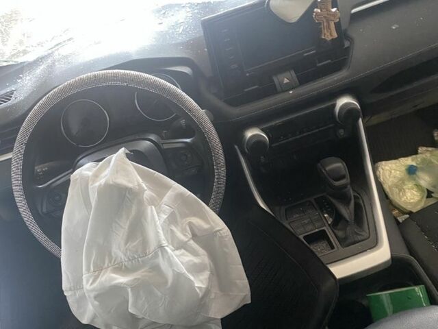 Серый Тойота РАВ 4, объемом двигателя 2.5 л и пробегом 70 тыс. км за 10300 $, фото 11 на Automoto.ua