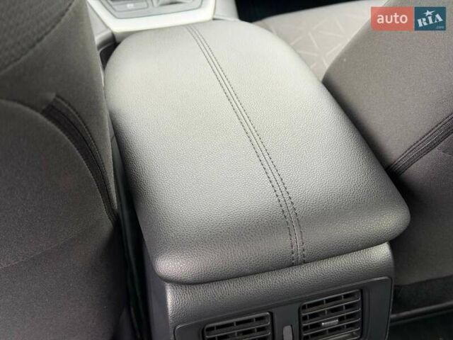 Сірий Тойота РАВ 4, об'ємом двигуна 2.49 л та пробігом 88 тис. км за 28500 $, фото 49 на Automoto.ua
