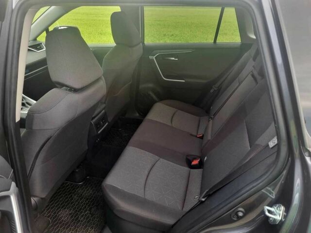 Сірий Тойота РАВ 4, об'ємом двигуна 2.5 л та пробігом 84 тис. км за 18100 $, фото 11 на Automoto.ua