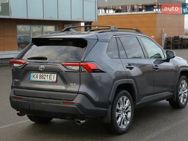 Сірий Тойота РАВ 4, об'ємом двигуна 2.49 л та пробігом 48 тис. км за 30000 $, фото 8 на Automoto.ua