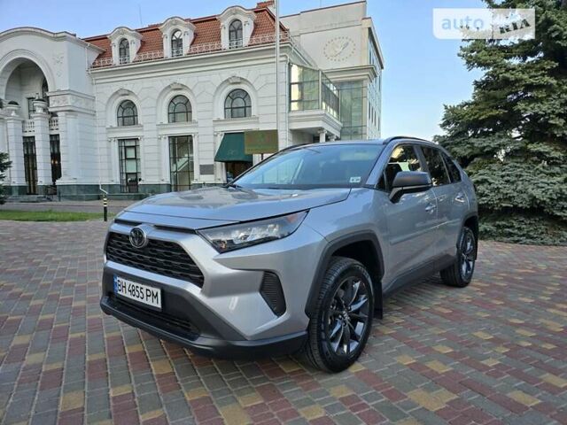 Сірий Тойота РАВ 4, об'ємом двигуна 2.49 л та пробігом 37 тис. км за 24999 $, фото 5 на Automoto.ua