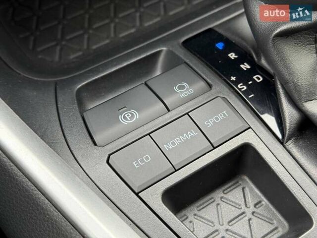 Сірий Тойота РАВ 4, об'ємом двигуна 2.49 л та пробігом 88 тис. км за 28500 $, фото 60 на Automoto.ua