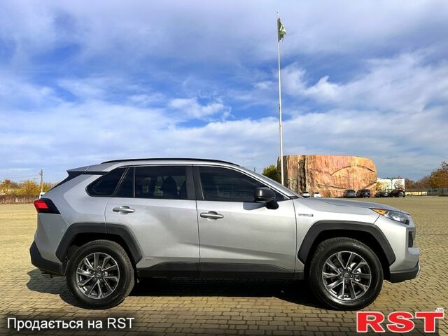 Сірий Тойота РАВ 4, об'ємом двигуна 2.5 л та пробігом 128 тис. км за 28500 $, фото 7 на Automoto.ua